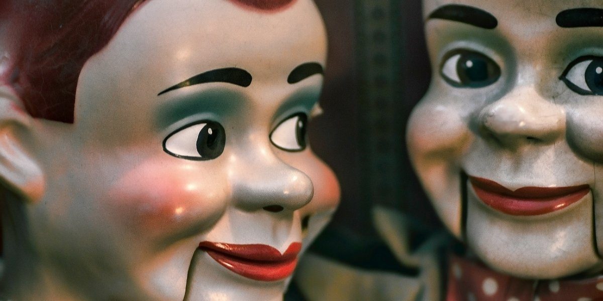 Mastering Puppetry: From Crafting to Performing Puppets